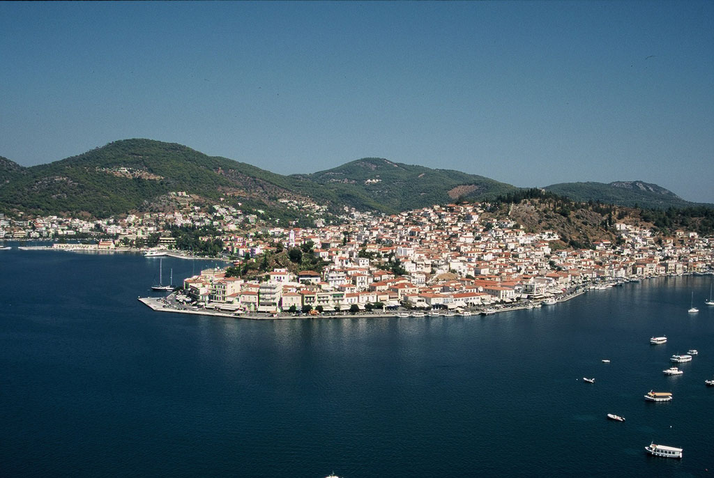 Poros