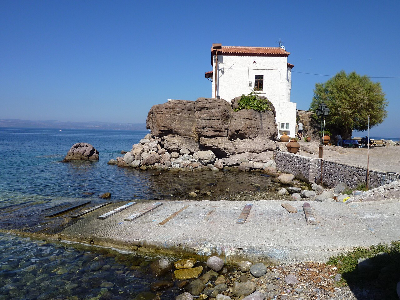 Sykaminia and Skala Sykaminias